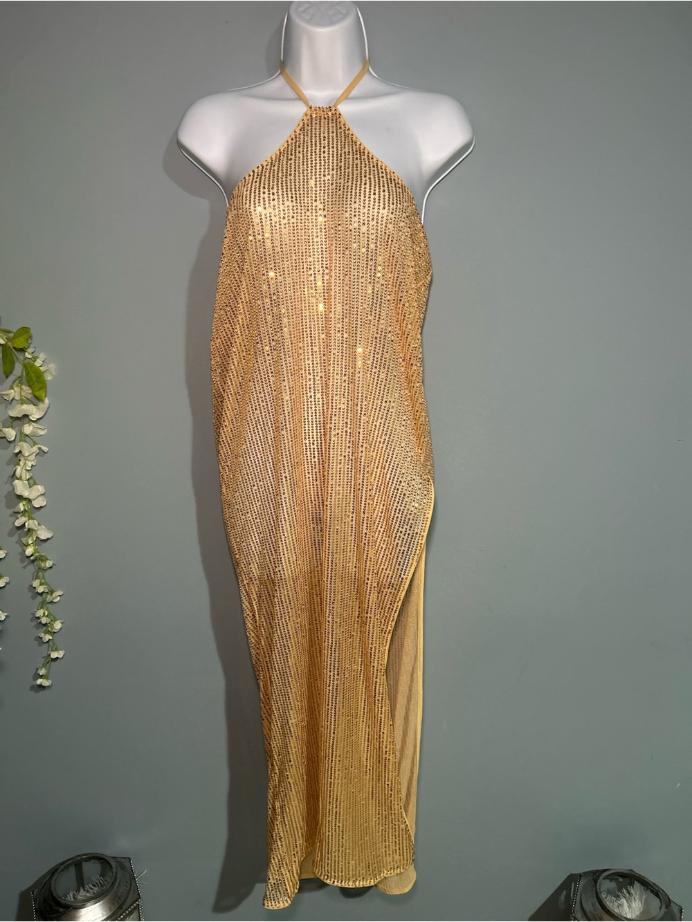 PrettyLittleThing Gold Sequin Strapless Halter Midi Dress - Picture 3 of 8